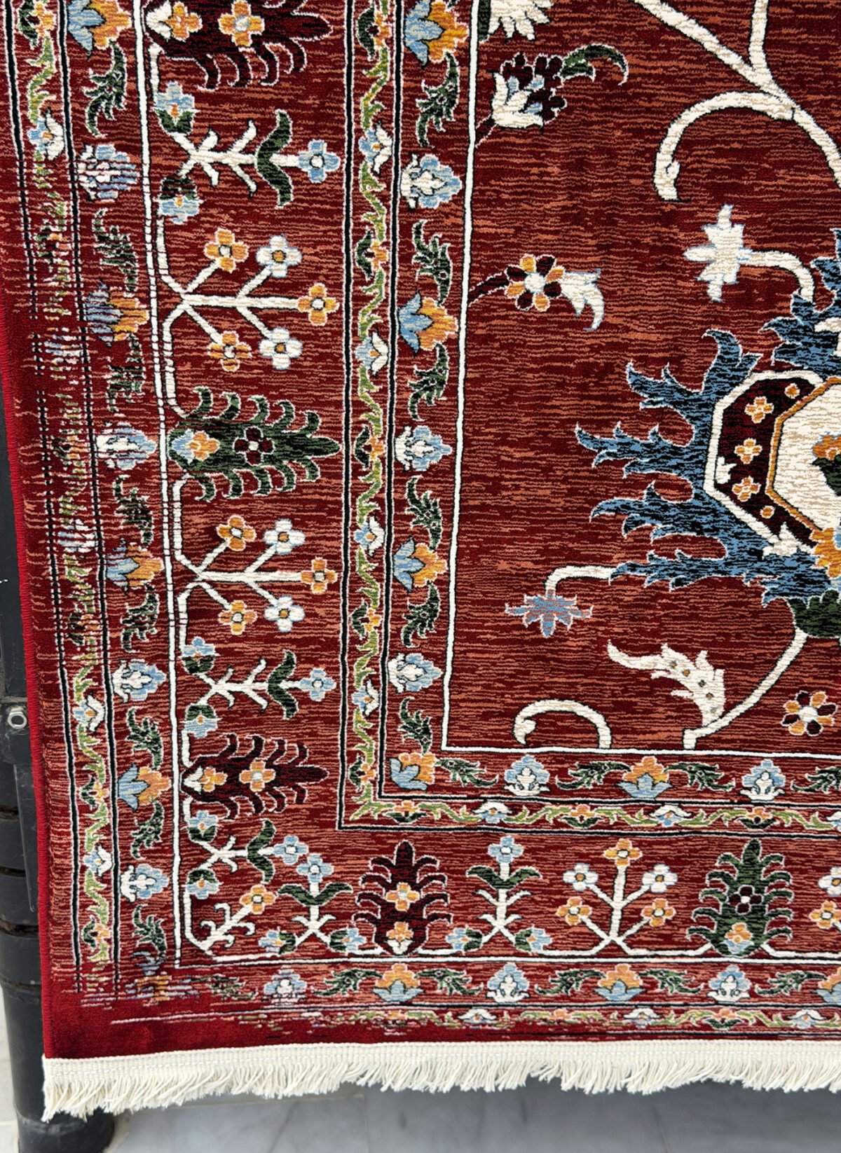 Deeba, Red - 1200 reed Persian machine-made carpet by Kazmi Carpets - view 3