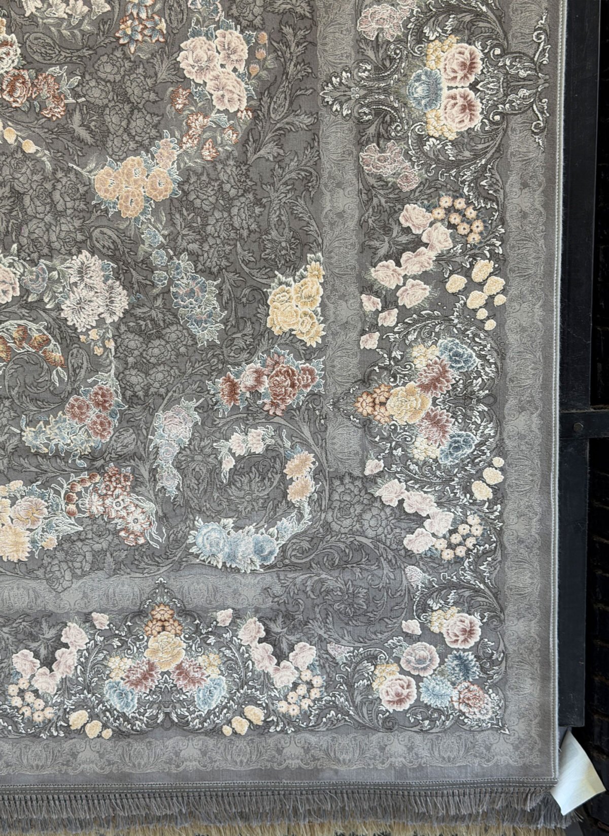 Naargull, Silver - 1200 reed Persian machine-made carpet by Kazmi Carpets - view 3