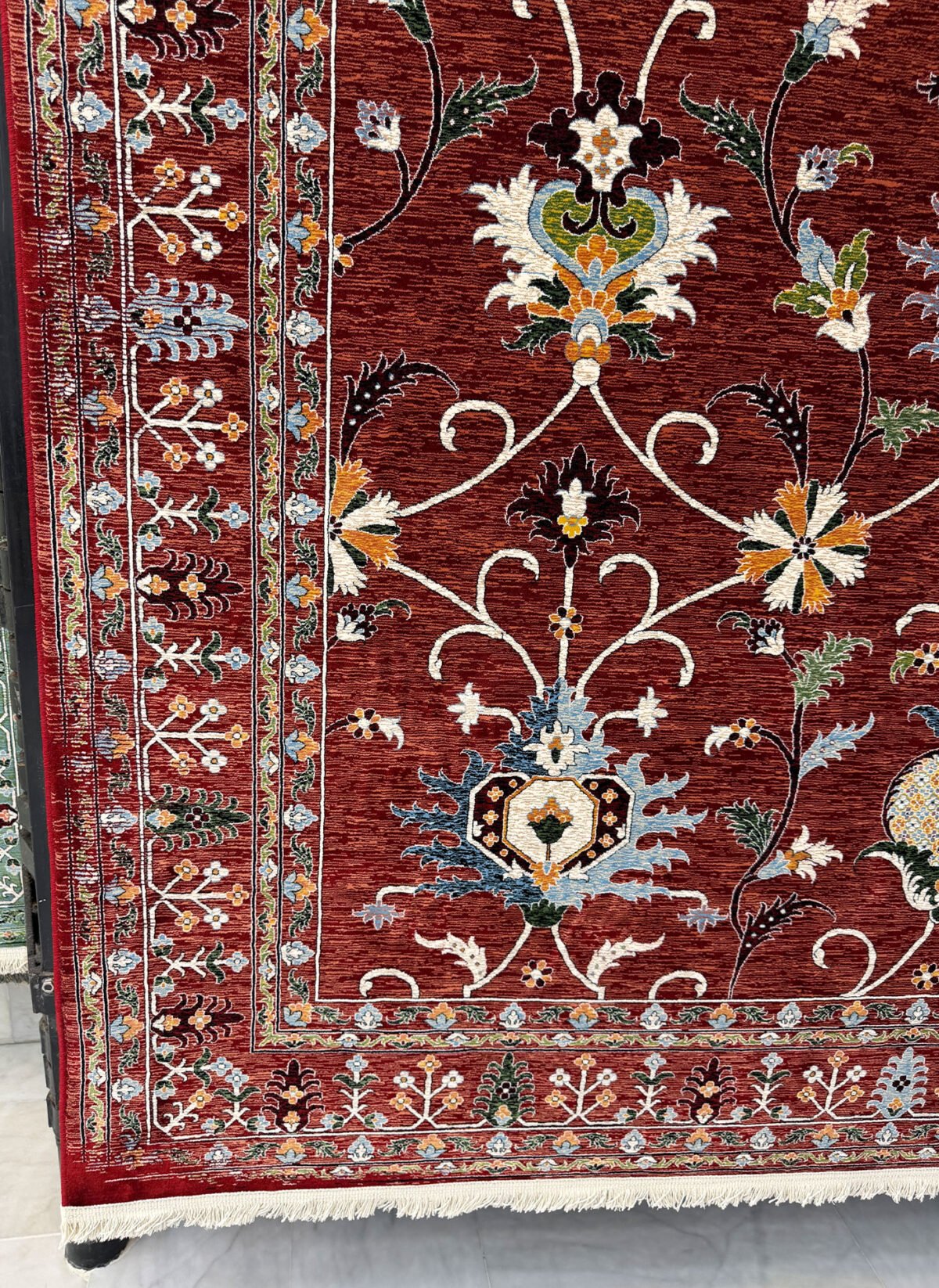 Deeba, Red - 1200 reed Persian machine-made carpet by Kazmi Carpets - view 4