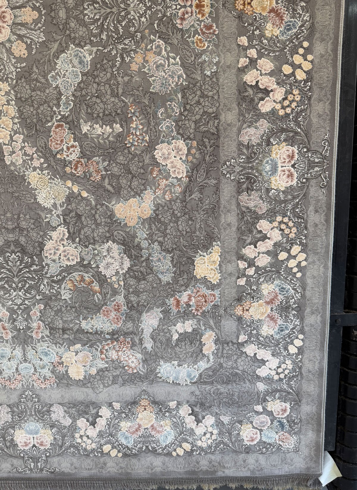 Naargull, Silver - 1200 reed Persian machine-made carpet by Kazmi Carpets - view 4