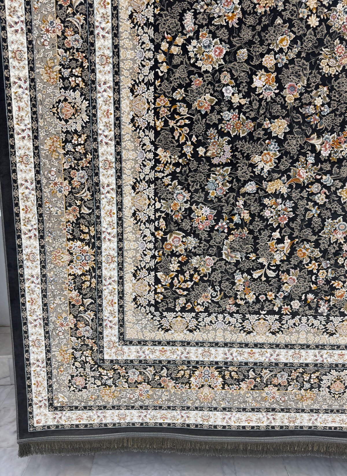 Shah Dukhth, Grey - 1500 reed Persian machine-made carpet by Kazmi Carpets - view 4