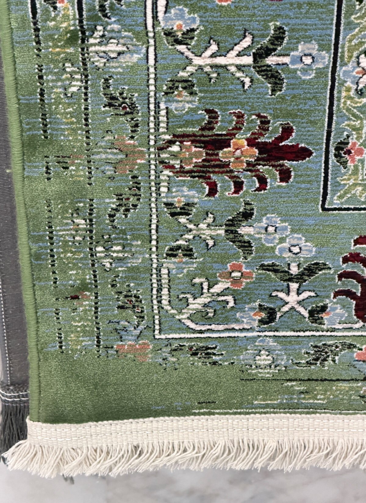 Deeba, Green - 1200 reed Persian machine-made carpet by Kazmi Carpets - view 5