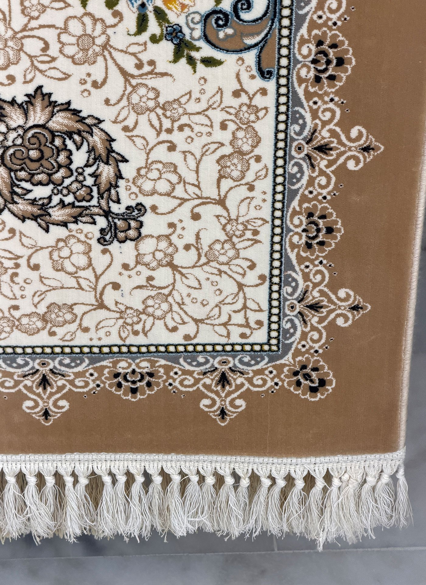 Afshan, Beige - Image 3