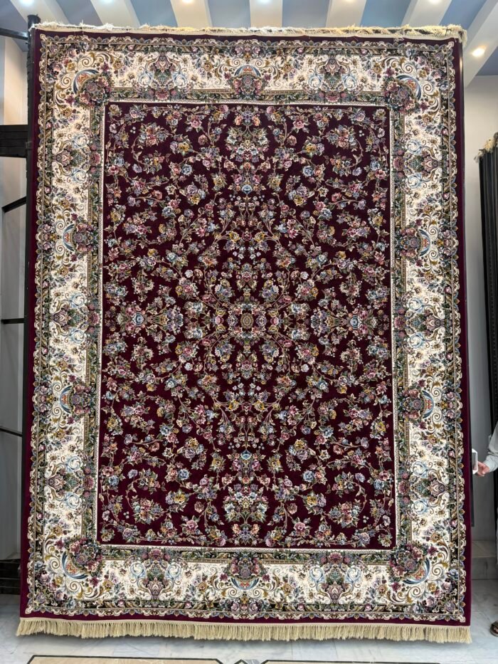 Dhorseen, Maroon
