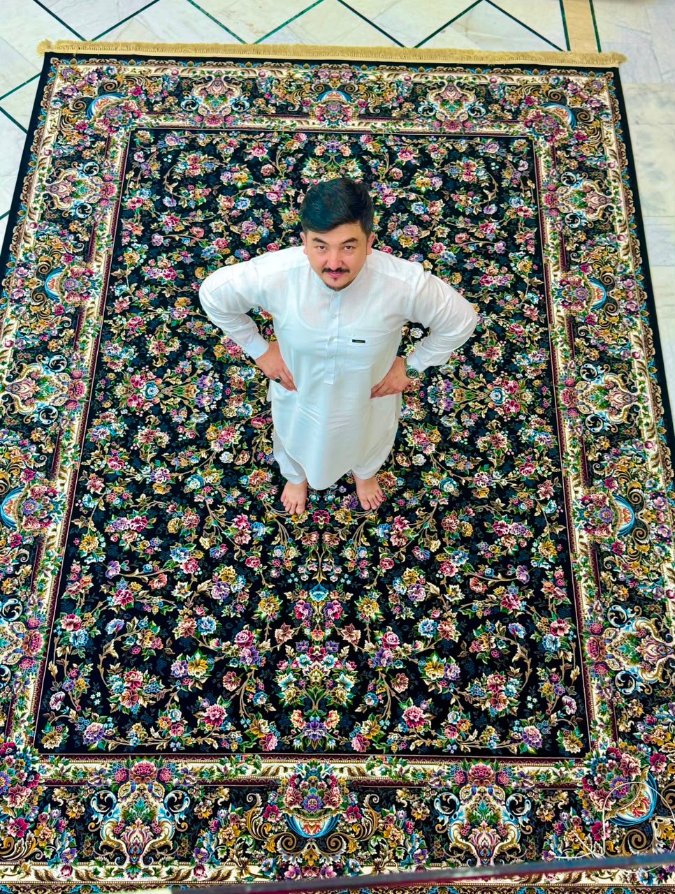 A Kazmi carpet seen from above